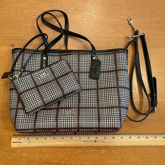 Coach Tartan/Plaid Handbag PLUS  Zip Wristlet - Picture 7 of 14